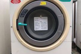 Máy giặt công nghiệp Sanyo 12 kg