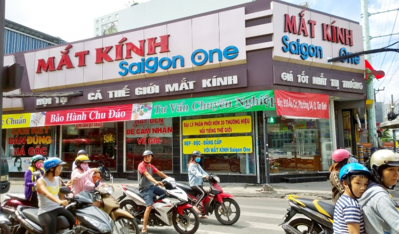 Cửa hàng mắt kính Sài Gòn One